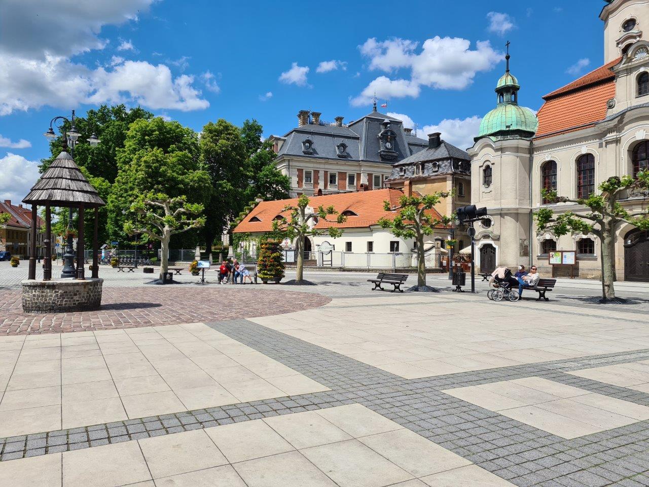 Gmina Pszczyna i Powiat Pszczyński w żółtej st