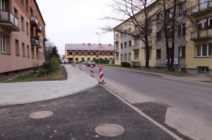 Trwa przebudowa chodnika wzdłuż ul. Jagiełły