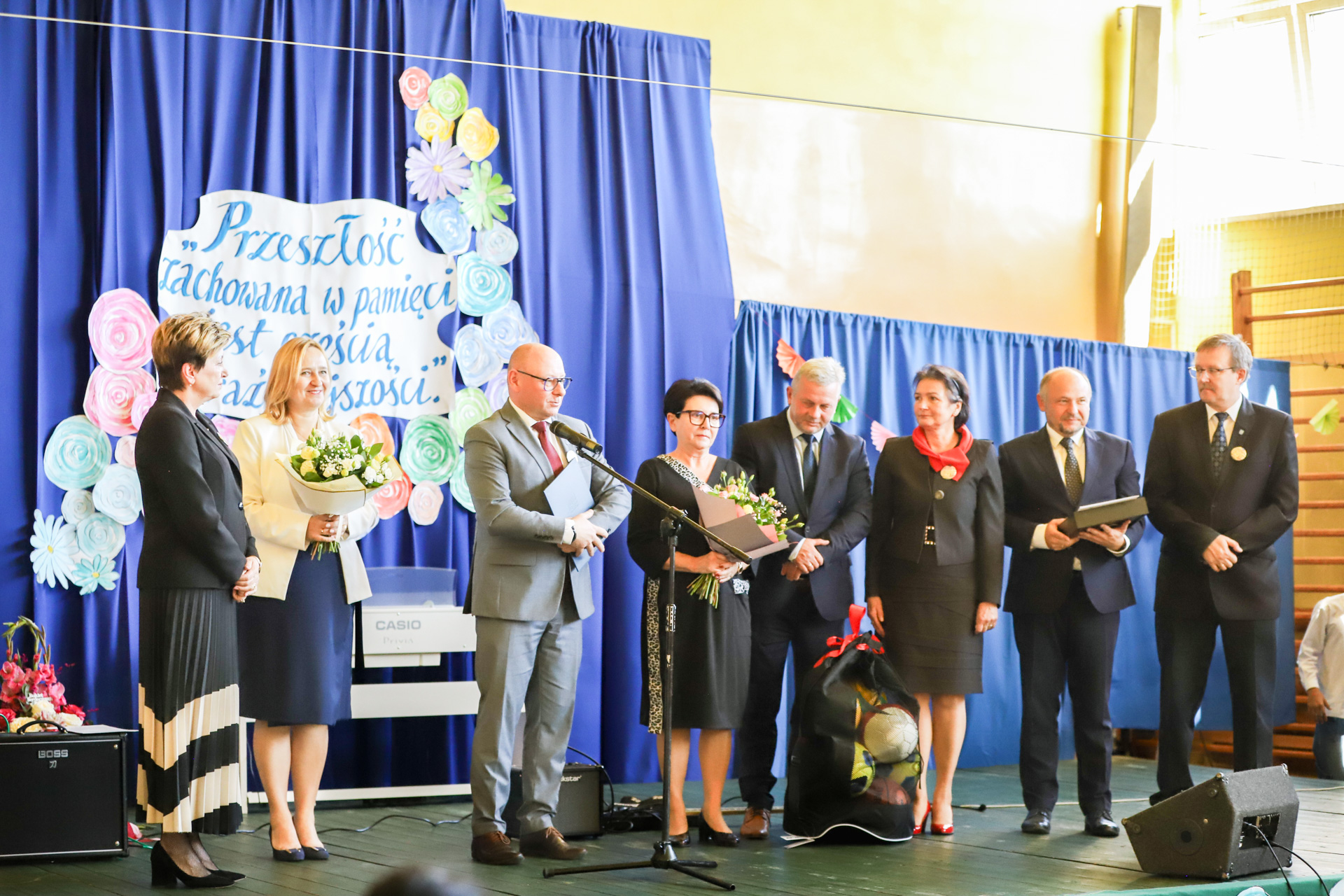 85 lat tradycji i edukacji - Jubileusz Szkoły Pod