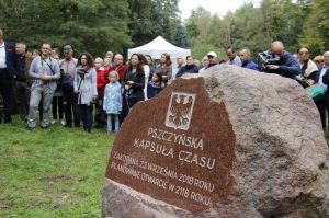 Pszczyńska Kapsuła Czasu już pod ziemią