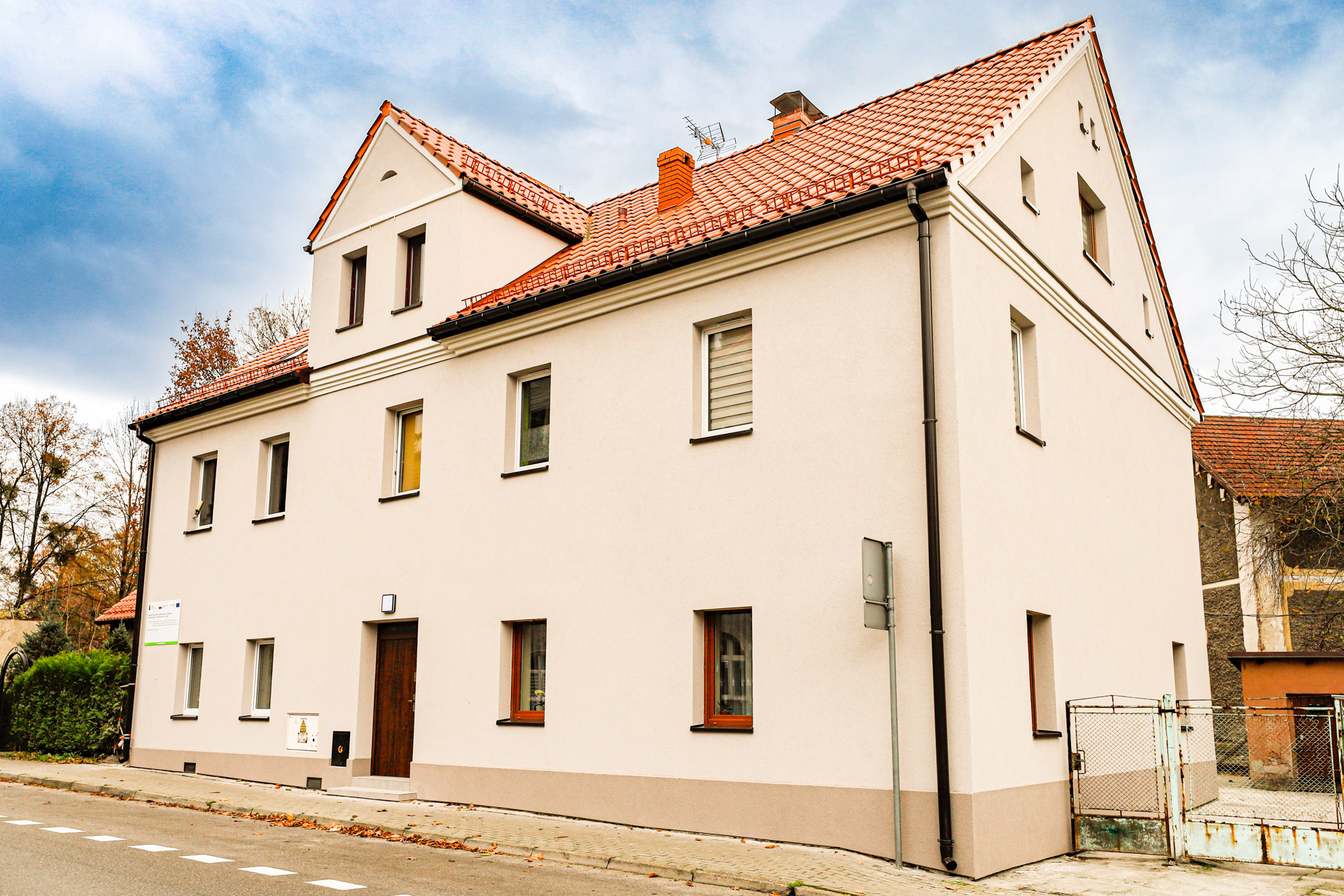 Zakończono termomodernizację budynku przy ulicy 