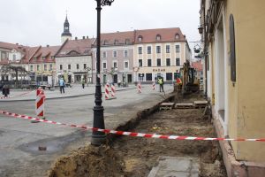 Remont rynku: Wykonawca wraca na plac budowy