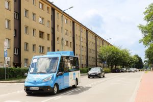 Autobus elektryczny w taborze Pszczyńskiej Komuni