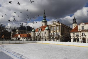 Rozpoczął się demontaż lodowiska