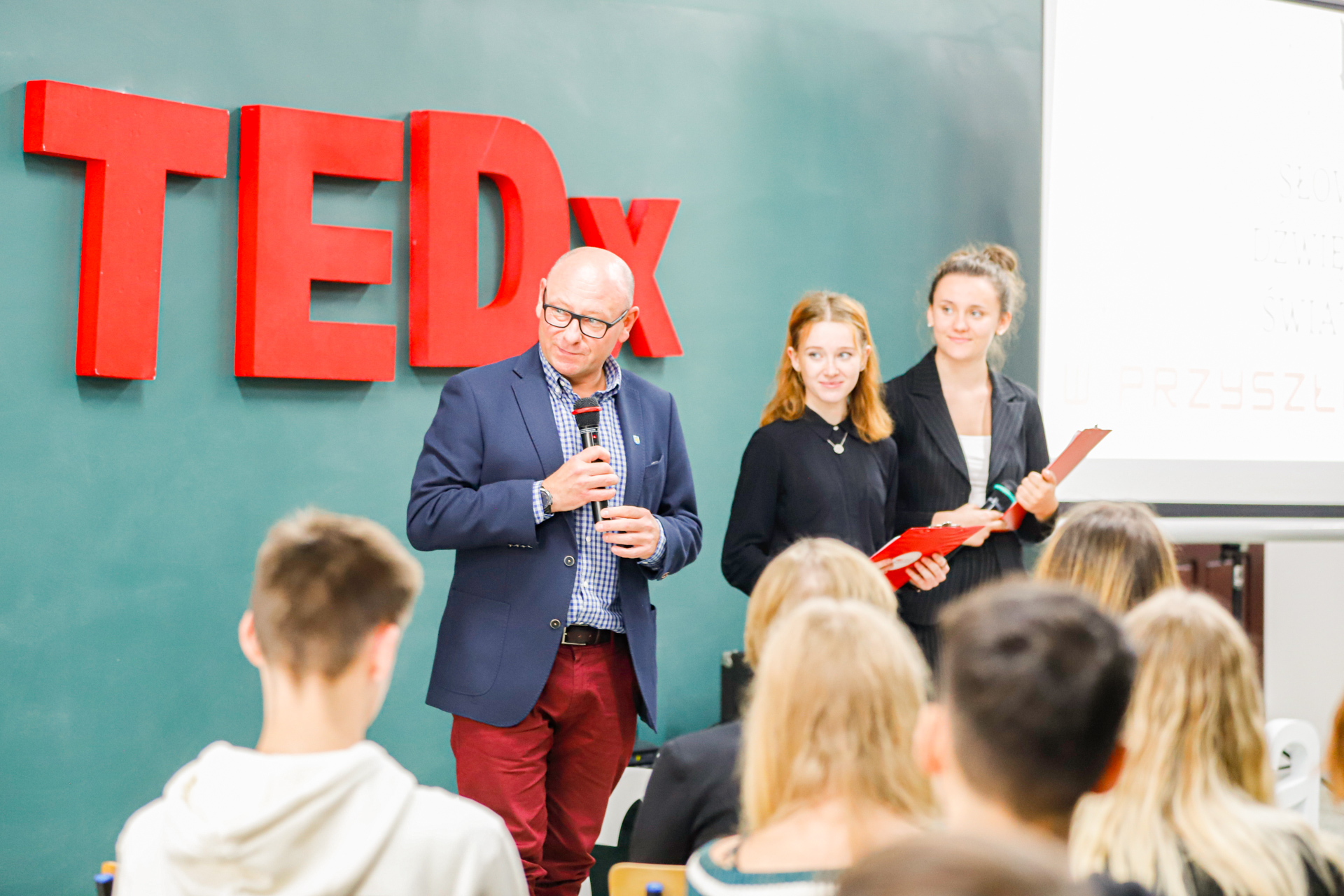 Konferencja TEDxYouth &quot;W przyszłość&quot; w III Lice