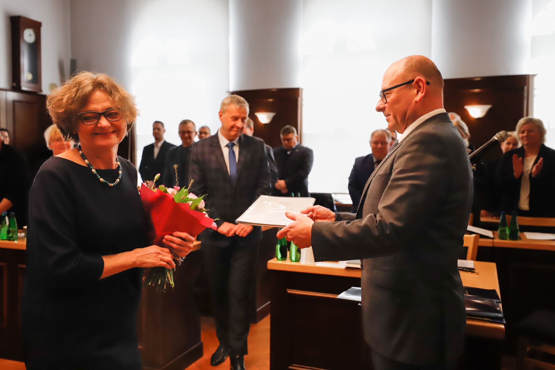 Burmistrz podziękował dyrektor Zespołu Szkolno-