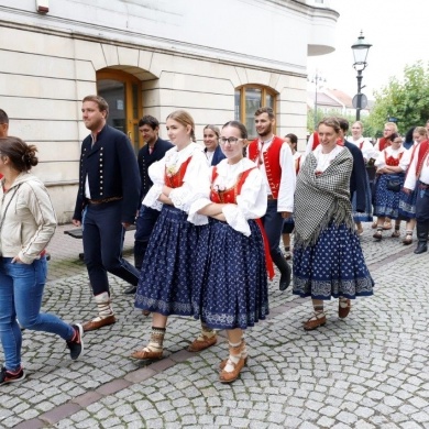 Przegląd zespołów folklorystycznych