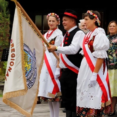 Przegląd zespołów folklorystycznych