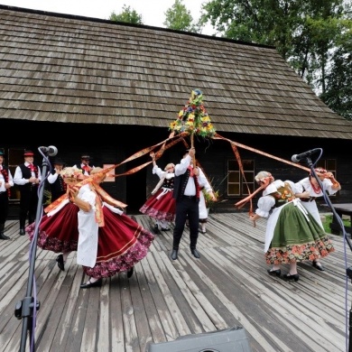 Przegląd zespołów folklorystycznych