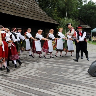 Przegląd zespołów folklorystycznych