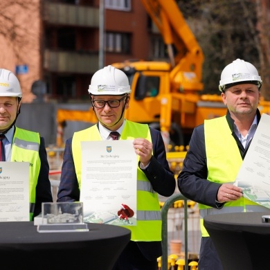 Wmurowanie kamienia węgielnego pod budowę Pszczyńskiego Centrum Kultury - 21.04.2022