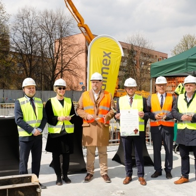 Wmurowanie kamienia węgielnego pod budowę Pszczyńskiego Centrum Kultury - 21.04.2022