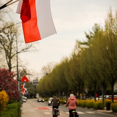 Polskie flagi w Pszczynie - 29.04.2022