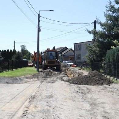 Trwa przebudowa ul. Jesionowej na osiedlu Stara Wieś