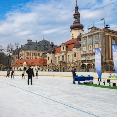 Zawody łyżwiarskie na lodowisku w Pszczynie - 12.02.2025