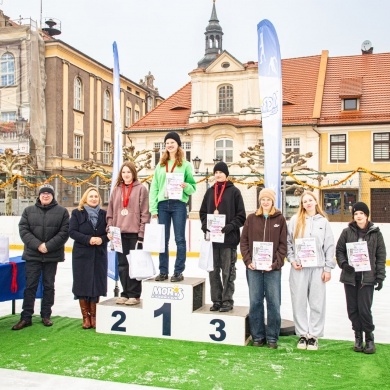 Zawody łyżwiarskie na lodowisku w Pszczynie - 12.02.2025